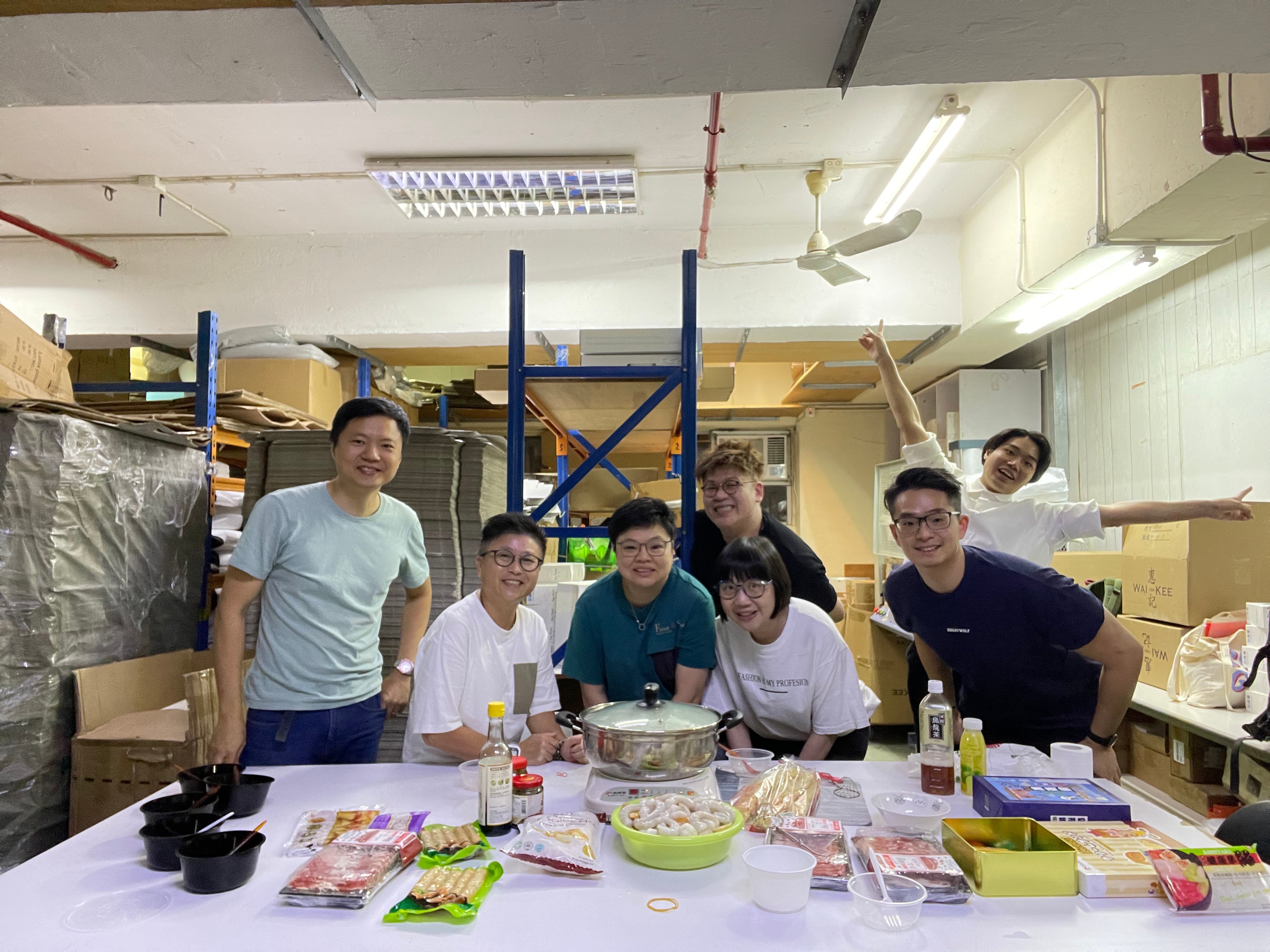 #124 地圖床單、同事聚會、神秘產品、宏觀經濟(13/10/2024)