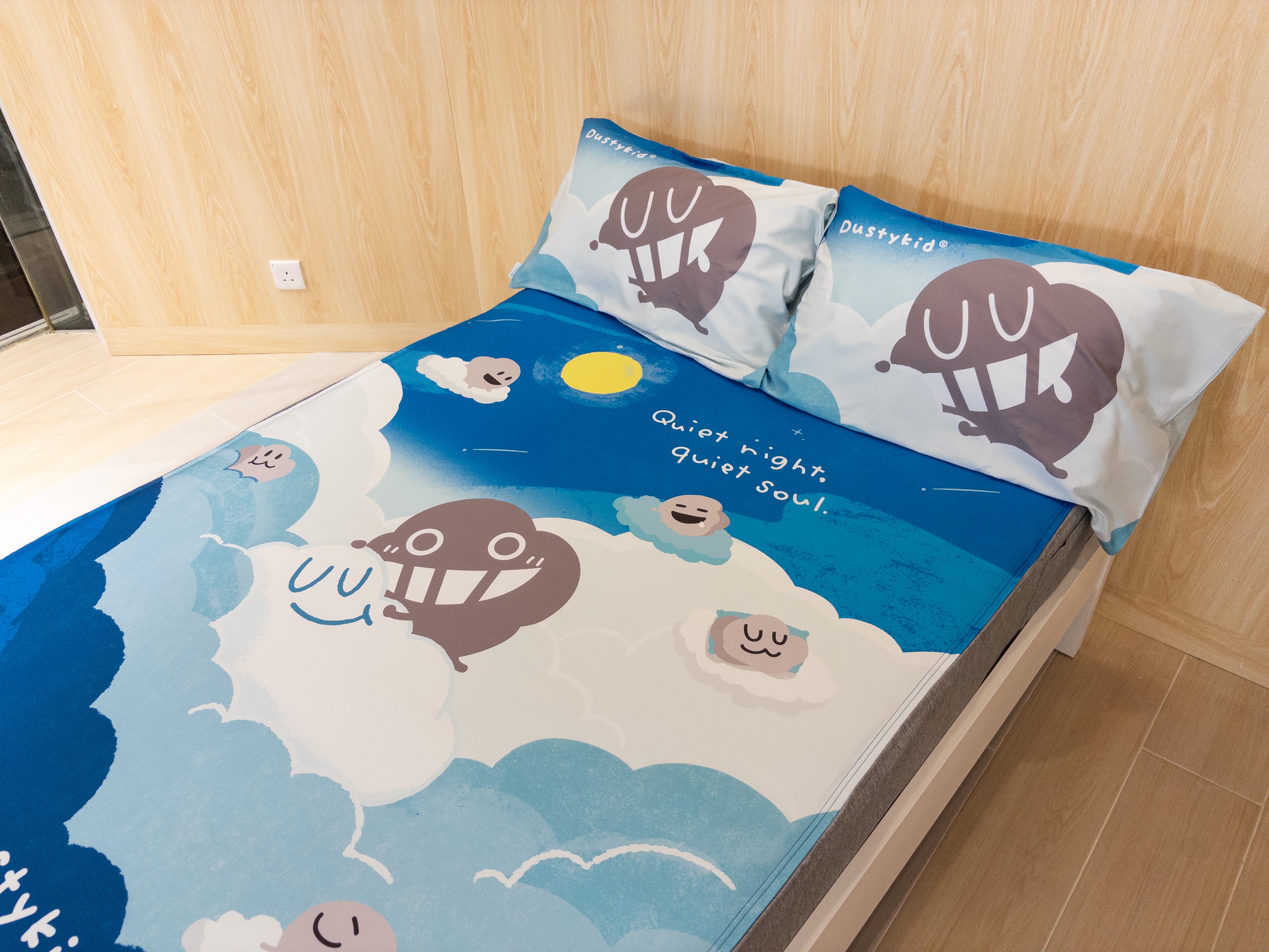 Bed sheet with two pillowcases | 100% cotton (Gen. 2) | Durtykid® Moon Cloud Dream