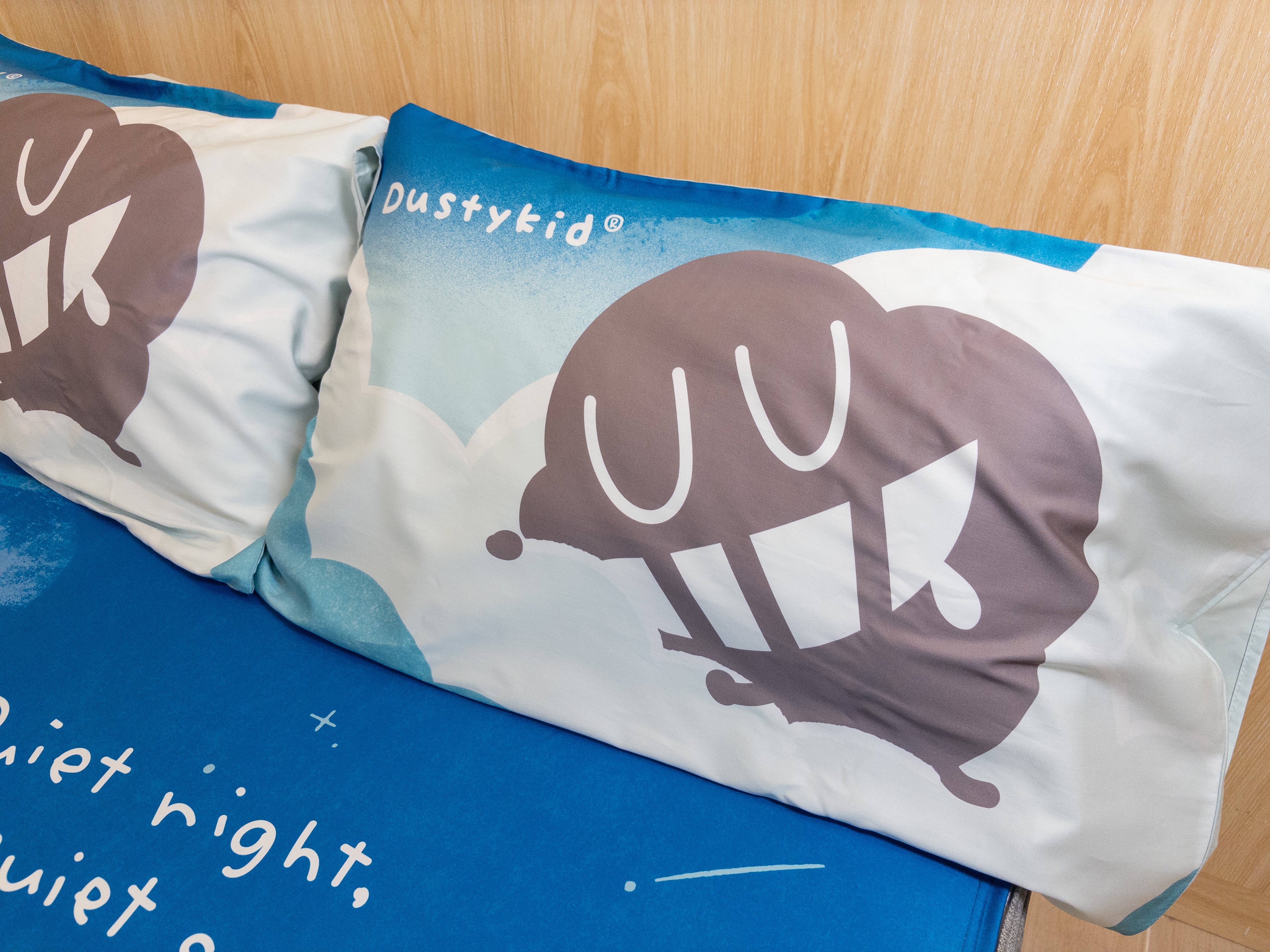 Bed sheet with two pillowcases | 100% cotton (Gen. 2) | Durtykid® Moon Cloud Dream