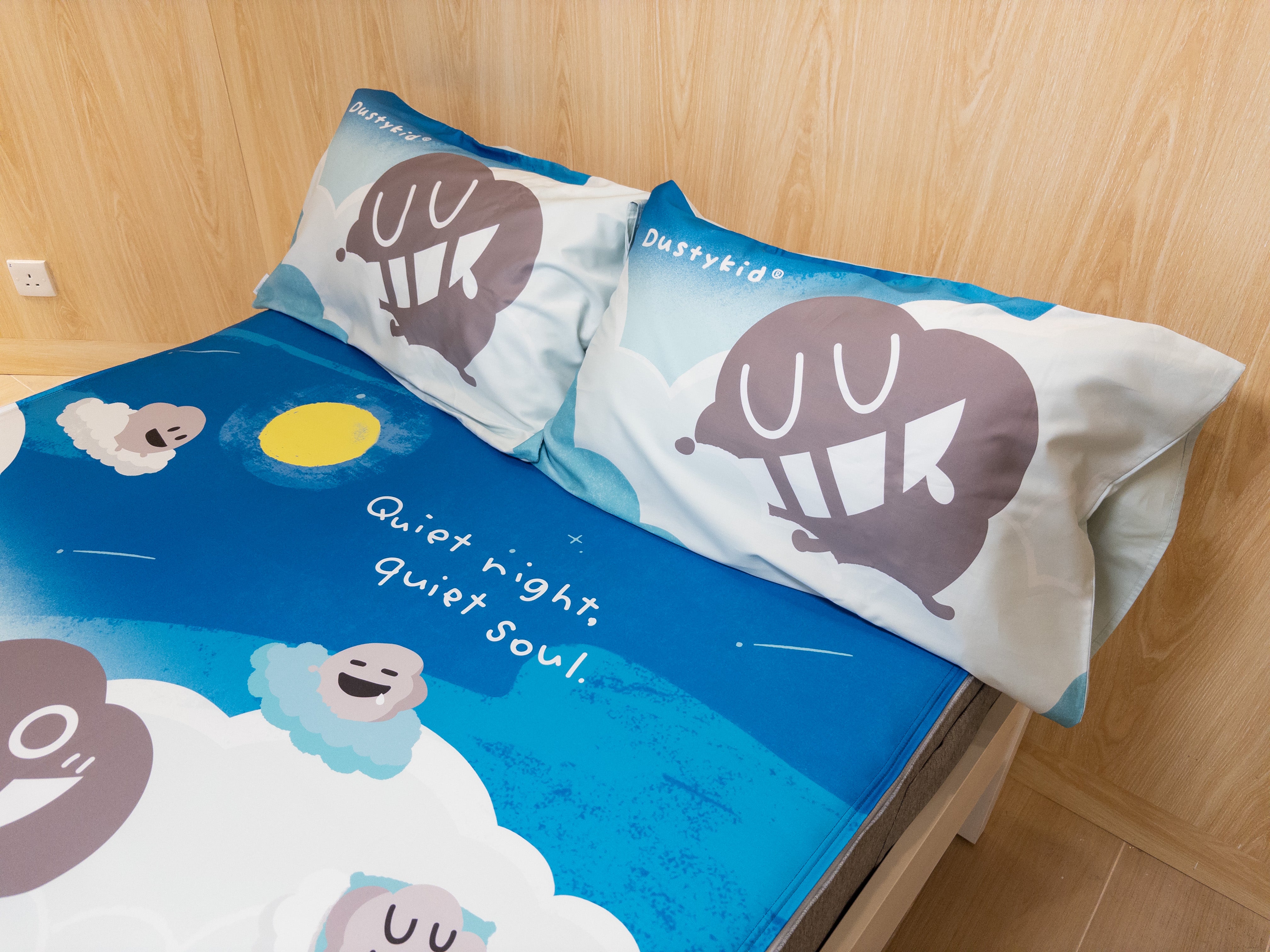 Bed sheet with two pillowcases | 100% cotton (Gen. 2) | Durtykid® Moon Cloud Dream