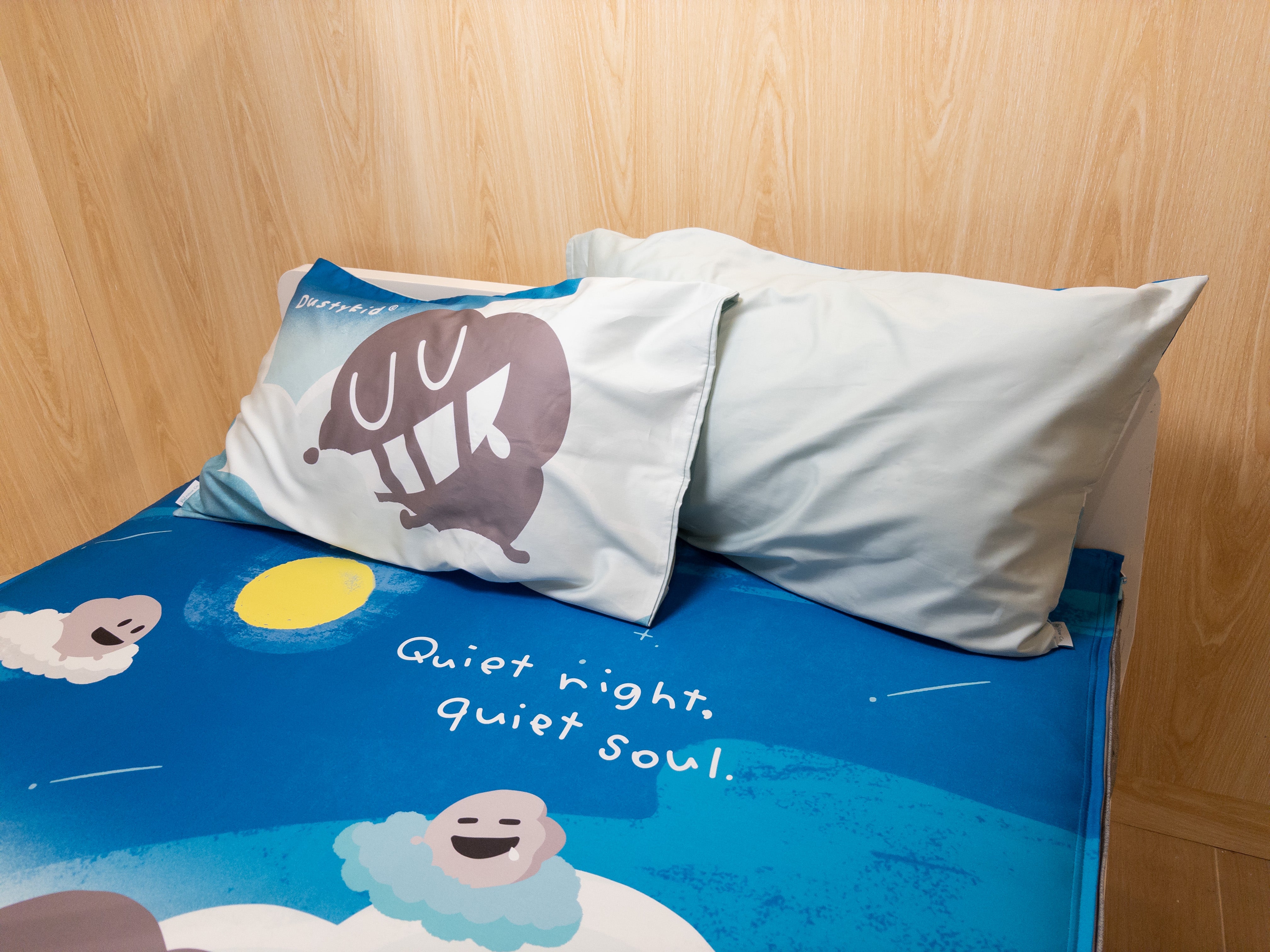 Bed sheet with two pillowcases | 100% cotton (Gen. 2) | Durtykid® Moon Cloud Dream