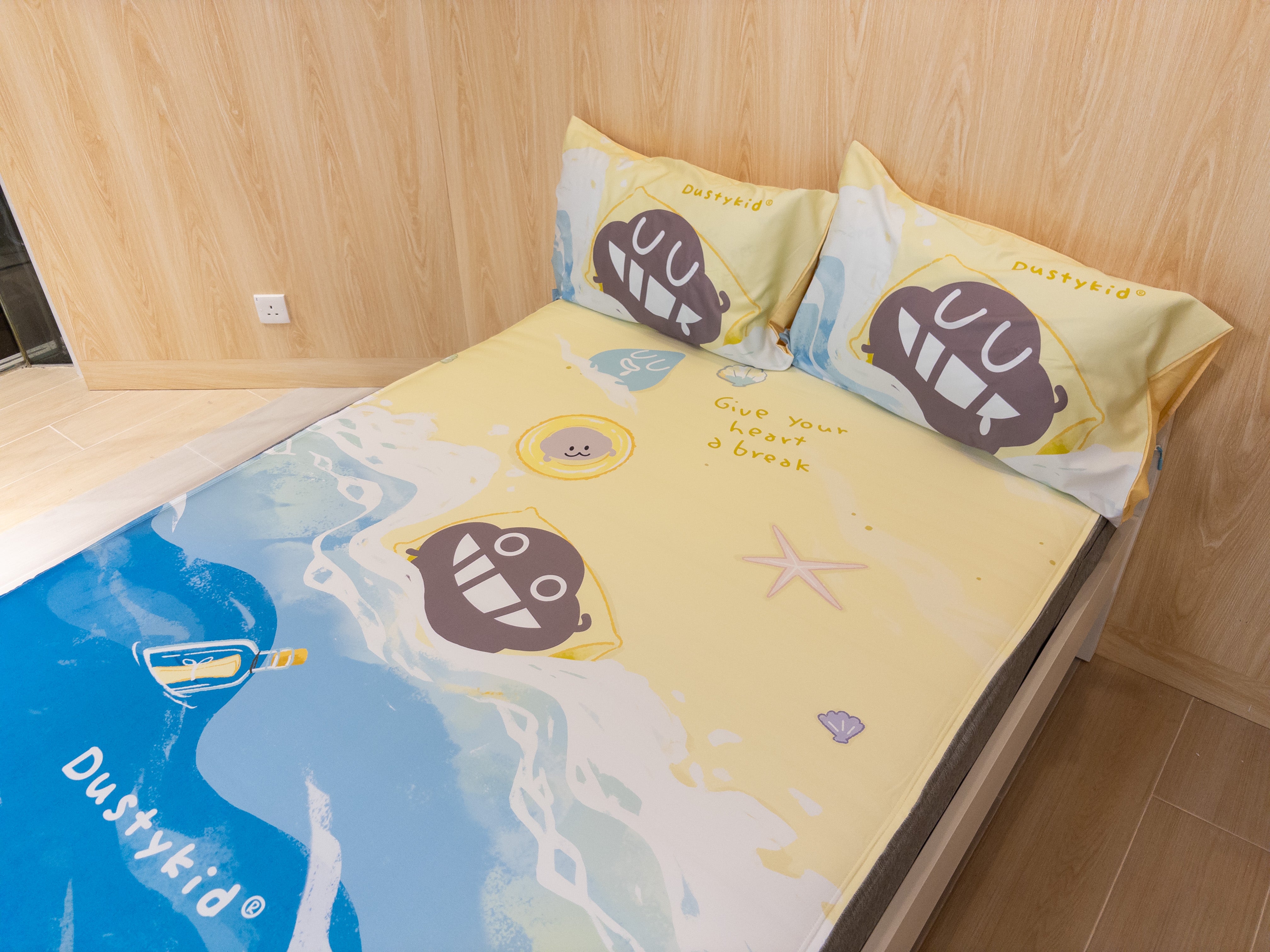 Bedding with two pillowcases | 100% Cotton (Gen. 2) | Dustykid® Beach Weekend