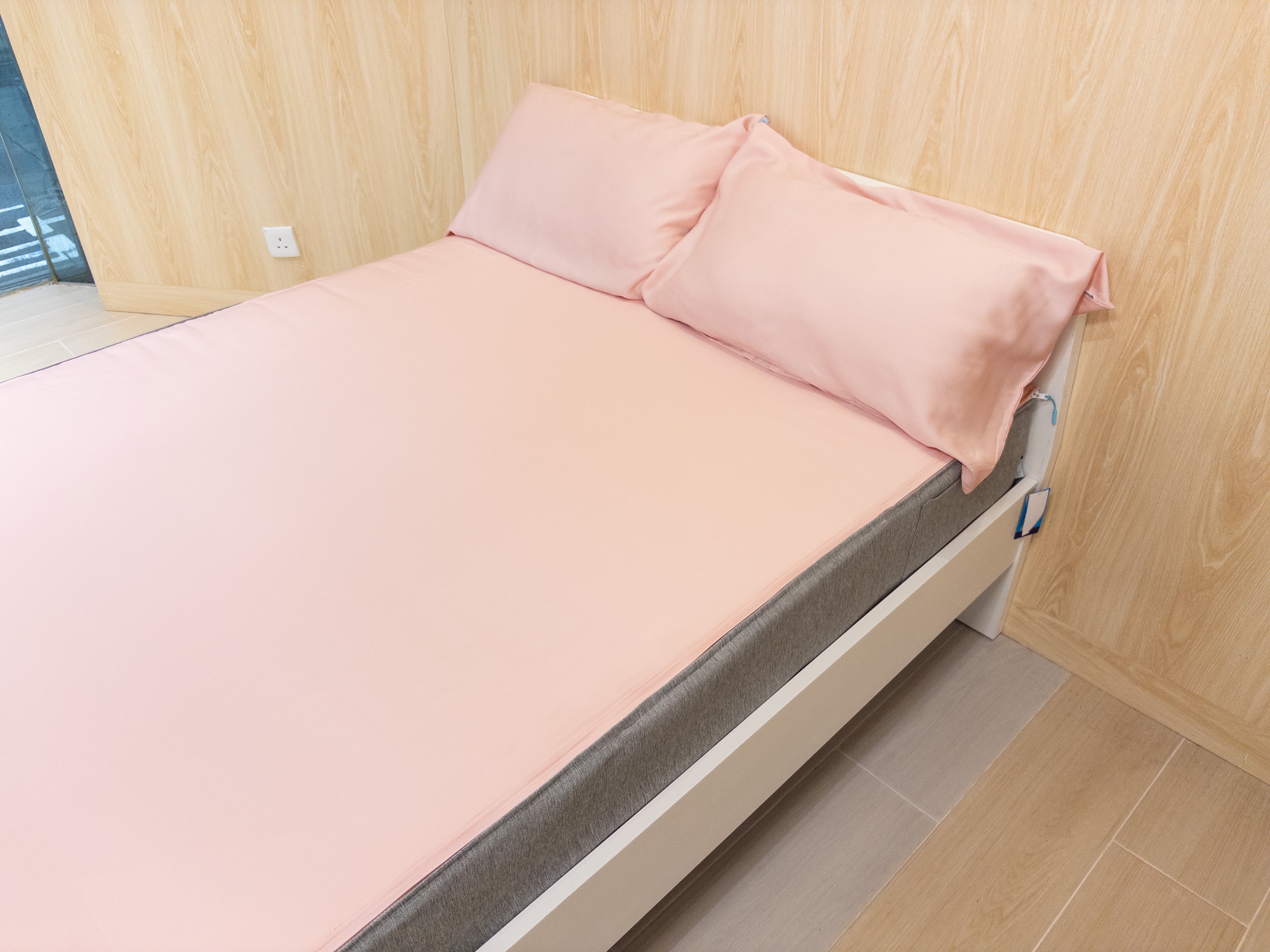 Sheet set with two pillowcases | ULTRA FINE (Gen. 2) | Powder Pink