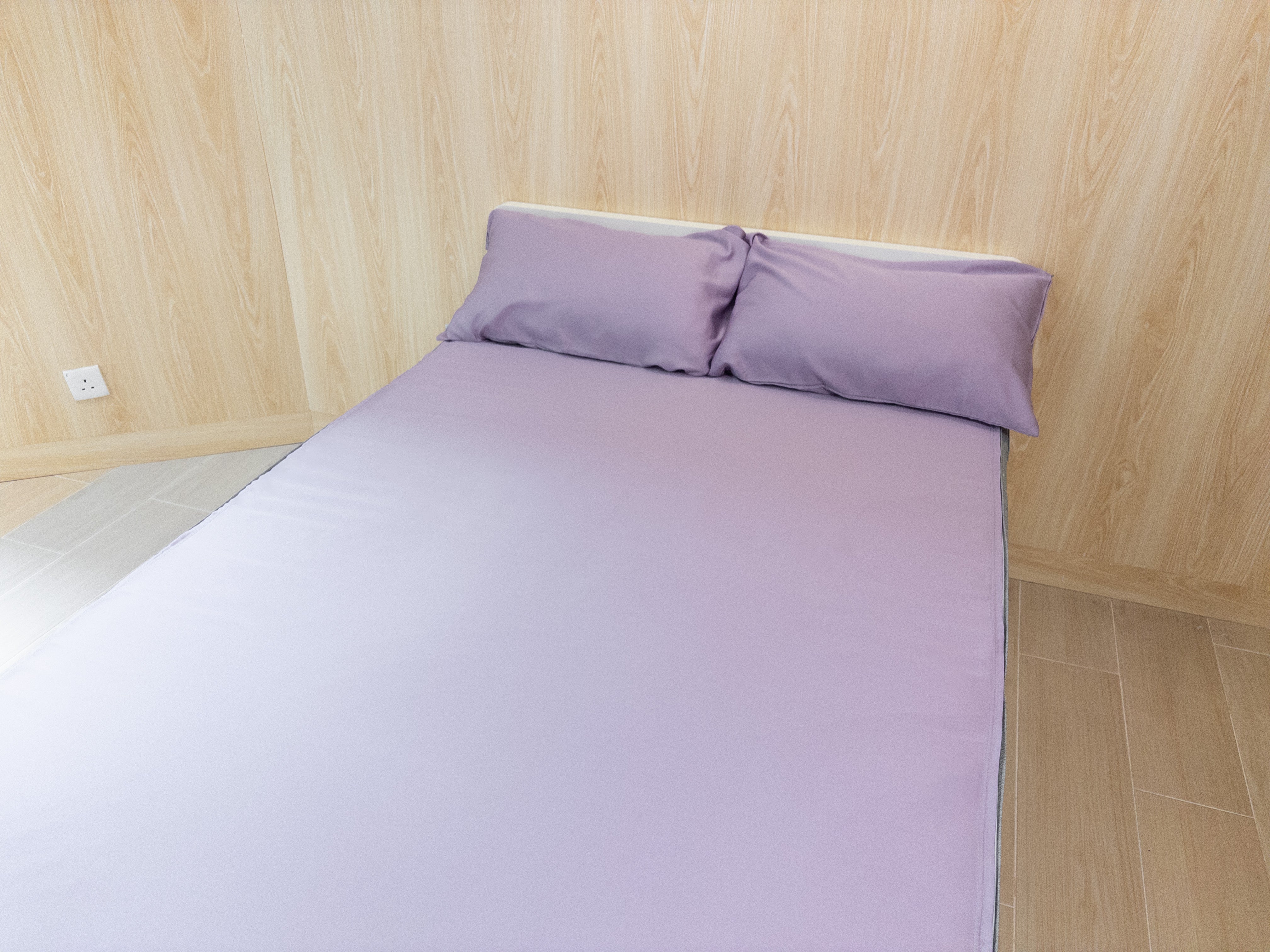 Sheet Set with Two Pillowcases | ULTRA FINE Smooth (Gen. 2) | Lavender