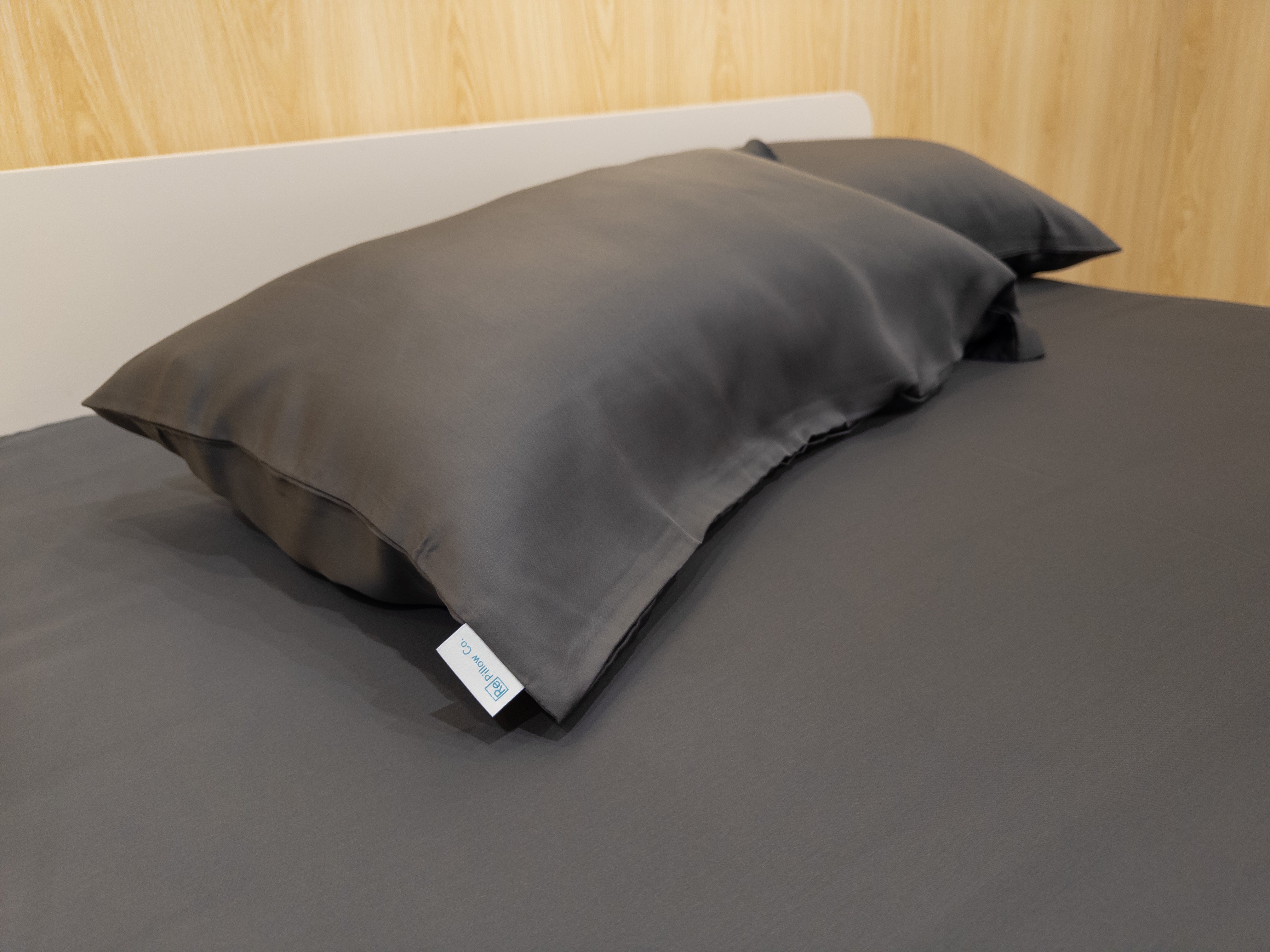 床面連枕頭套兩個｜ULTRA FINE 細滑 (Gen. 2)｜Charcoal 深灰